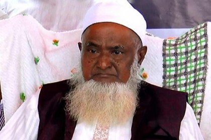 অসুস্থ হয়ে হাসপাতালে ধর্মমন্ত্রী