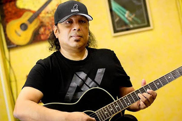ব্যান্ড সঙ্গীতের কিংবদন্তি আইয়ুব বাচ্চু আর নেই