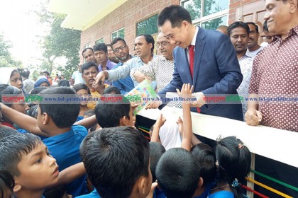 'চীন মৈত্রী কেন্দ্র দুই দেশের বন্ধুত্ব আরো শক্তিশালী করবে'