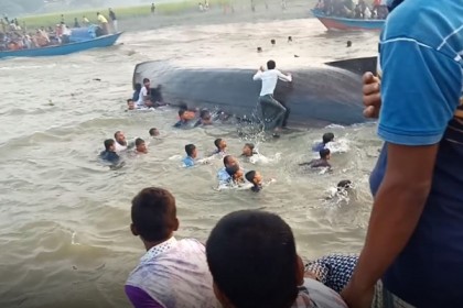 ভোলায় ট্রলার ডুবিতে সন্ধান মেলেনি সেই বৃদ্ধর