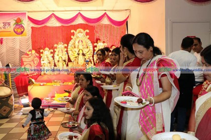 ফ্রান্সে নানা আয়োজনে শেষ হল দুর্গাপূজা