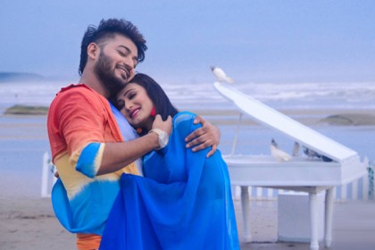 সাড়া পাচ্ছে বাপ্পী-অধরার 'নায়ক'