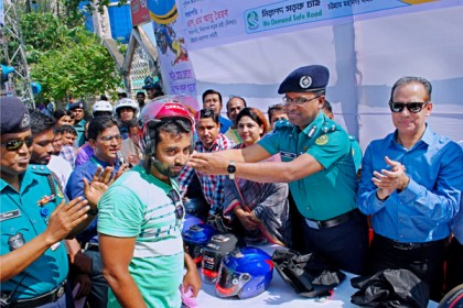 'আইন না মানার প্রবণতা আমাদের মধ্যে গড়ে উঠেছে'