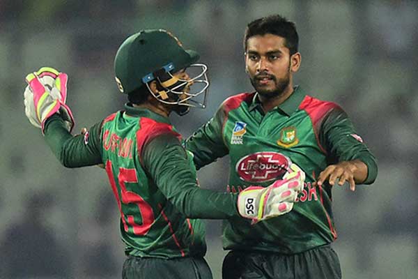 সাইফের পর মিরাজের আঘাত