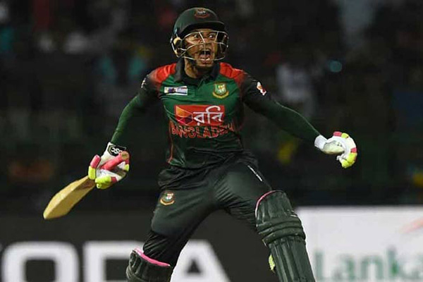 ১০ হাজার রানের মাইলফলকে মুশফিক