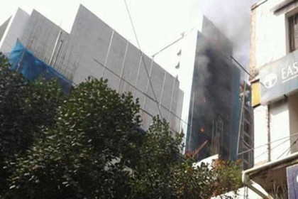 গুলশানের সিলভার টাওয়ারের আগুন নিয়ন্ত্রণে