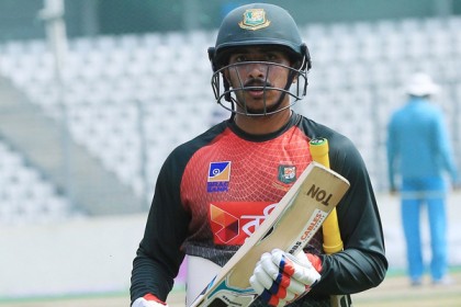 তৃতীয় ওয়ানডের দলে সৌম্য  