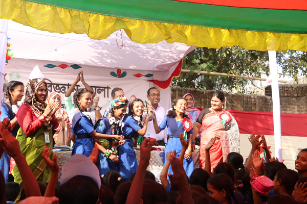 সুবিধাবঞ্চিত শিক্ষার্থীদের জন্য বিজ্ঞানমেলা
