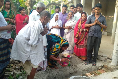 ছাত্রলীগের উদ্যোগে রাজবাড়ীতে নির্মিত হচ্ছে গীতাপাঠ স্কুল
