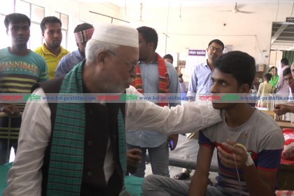 রাজনৈতিক কারণে গণস্বাস্থ্য কেন্দ্রকে ক্ষতিগ্রস্ত করা ঠিক নয় : কাদের সিদ্দিকী