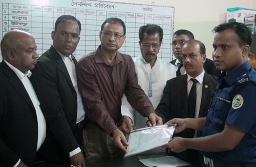 বরিশালে পুলিশ সুপারের কাছে বিএনপি’র স্মারকলিপি