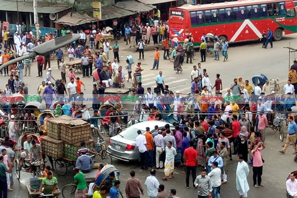 দাবি না মানলে ৯৬ ঘণ্টার কর্মবিরতির   হুমকি 