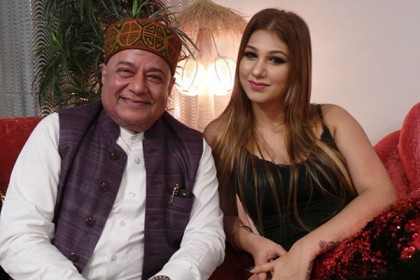 জসলিনের সঙ্গে শারীরিক সম্পর্ক ছিল না : অনুপ জালোটা