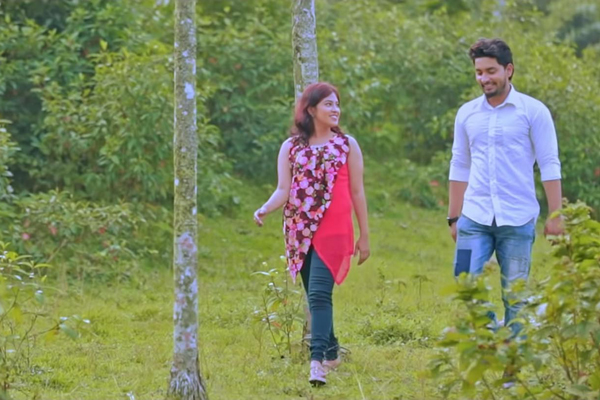 যে গল্পের শেষ নেই (ভিডিও)