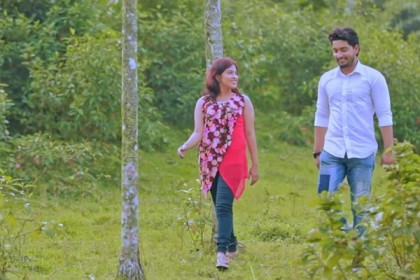 যে গল্পের শেষ নেই (ভিডিও)