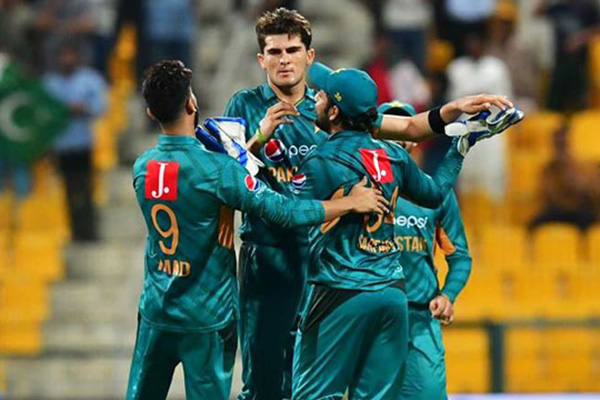 থামছে না পাকিস্তানের জয়রথ