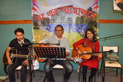 প্যারিসে শ্রদ্ধা ও ভালোবাসায় আইয়ুব বাচ্চুকে স্মরণ

