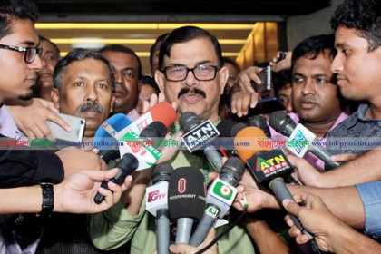 'ঐক্যফ্রন্টের মুখপাত্র মির্জা ফখরুল'