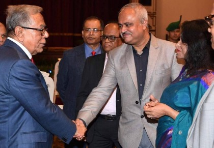 দেশের উন্নয়নে অবদান রাখতে সাংবাদিকদের প্রতি রাষ্ট্রপতির আহ্বান