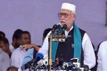 প্রত্যেক পুলিশ সদস্যকে ১০ লাখ টাকা দেওয়ার প্রতিজ্ঞা কাদের সিদ্দিকীর