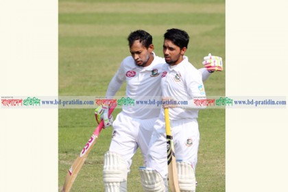 চতুর্থ উইকেটে মুমিনুল-মুশফিক জুটির রেকর্ড