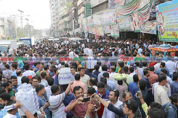 এবার বিএনপি কার্যালয়ে মনোনয়ন উৎসব