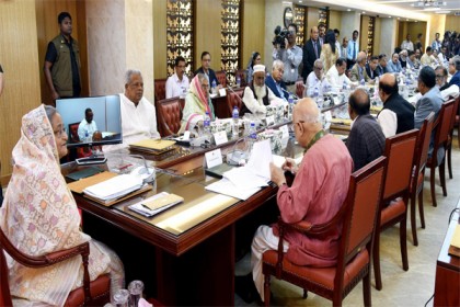 প্রধানমন্ত্রীর সভাপতিত্বে মন্ত্রিসভার বৈঠক অনুষ্ঠিত