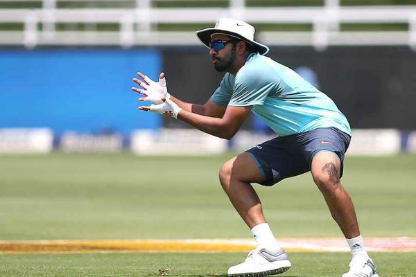 অস্ট্রেলিয়াকে নিয়ে সতর্ক রোহিত