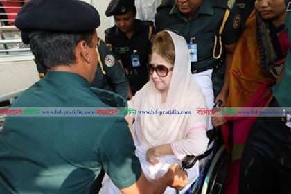 খালেদা জিয়াকে হাসপাতাল থেকে কারাগারে পাঠানোর রিটের আদেশ রবিবার