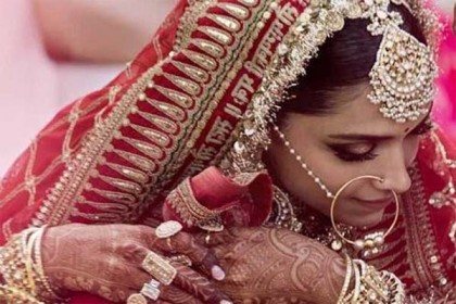 বিয়েতে স্বর্ণের ওড়না পরেছিলেন দীপিকা! 