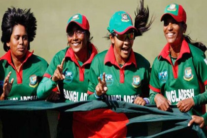 'আগামী বছরেই মেয়েদের দেখা যাবে সাদা পোশাকের ক্রিকেটে'