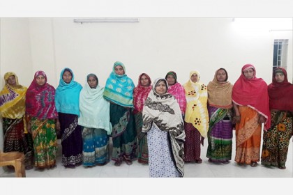 চাঁপাইনবাবগঞ্জে জামায়াতের ১২ নারীকর্মী আটক