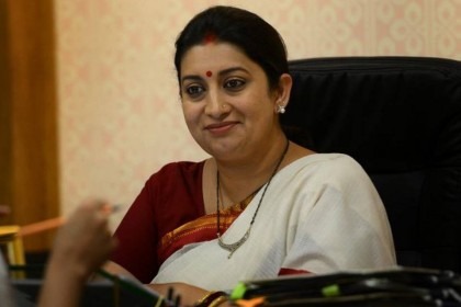 রক্তমাখা প্যাড নিয়ে বন্ধুর বাড়ি যাবেন?