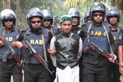 ঝিনাইদহের জঙ্গি আস্তানায় অভিযান সমাপ্ত, আটক ১