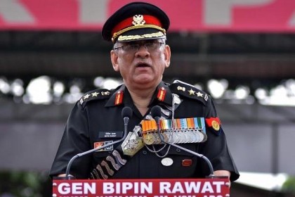 'অবৈধ অনুপ্রবেশকারীদের ভারত ছাড়তে হবে'

