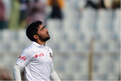 চাপ নিয়েই দিন শেষ করলো বাংলাদেশ