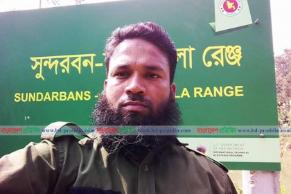 সুন্দরবনে নদীতে নিখোঁজ বনরক্ষীর লাশ উদ্ধার