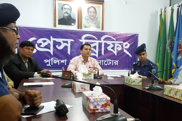 নাটোরে স্কুল ছাত্র হত্যা মামলায় চাচা-মামাসহ আটক ১