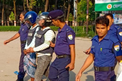 নরসিংদীতে কলেজছাত্র তানভীর হত্যায় ৫ জন গ্রেফতার
