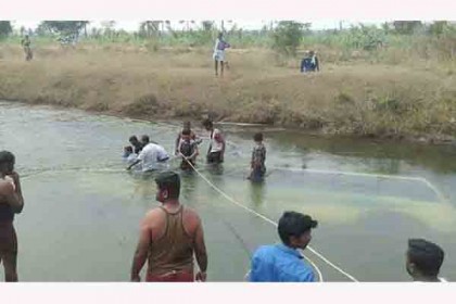 কর্নাটকে নিয়ন্ত্রণ হারিয়ে বাস খাদে, নিহত ২৫