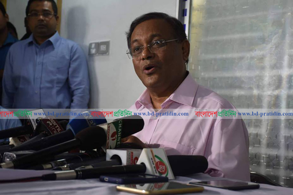 'ড. কামাল হোসেনসহ ঐক্যফ্রন্টের সবার নেতা তারেক রহমান'