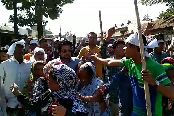 নেত্রকোনা-১ আসনে নৌকার প্রার্থীর বিরুদ্ধে বিক্ষোভ 

