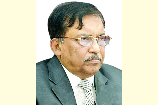 আচরণবিধি মানতে মঞ্চে উঠলেন না স্বরাষ্ট্রমন্ত্রী

