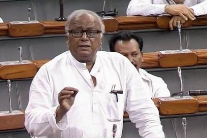 ভারতের নাগরিকত্ব সংশোধনী বিল নিয়ে বিরোধীদের প্রবল আপত্তি