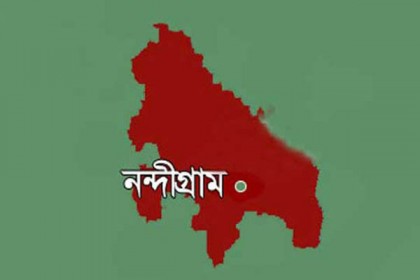 নন্দীগ্রামে পিকআপ উল্টে ব্যবসায়ী নিহত