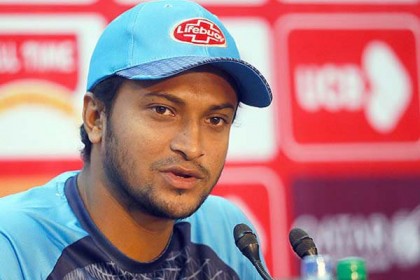 ঢাকা টেস্টে মুশফিক খেলবেন, আশাবাদী সাকিব