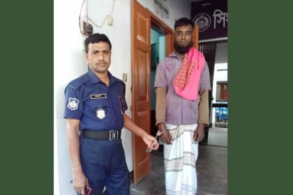 সিংড়ায় স্কুলছাত্রীকে যৌন নিপীড়ন, আসামি আটক

