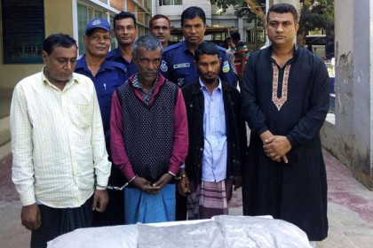 ফুলপুরে গাঁজাসহ ৩ মাদক ব্যবসায়ী আটক