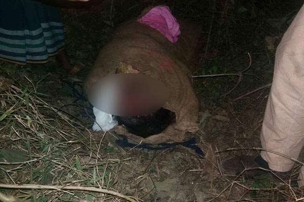 সাভারে বস্তাবন্দী অজ্ঞাত নারীসহ দুজনের লাশ উদ্ধার