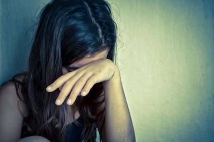 মেয়েকে ধর্ষণ বাবার, অতঃপর...
